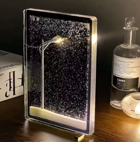 Smart DIY Christmas Snow Globe